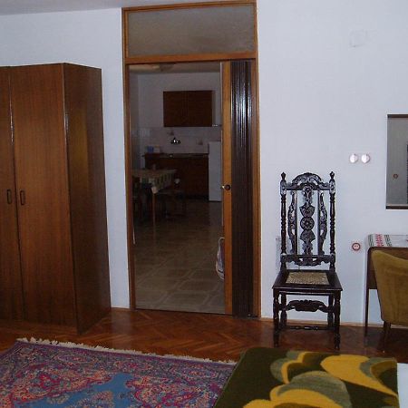 Ferienwohnung Apartman Za 3 Osobe Medulin Exterior foto